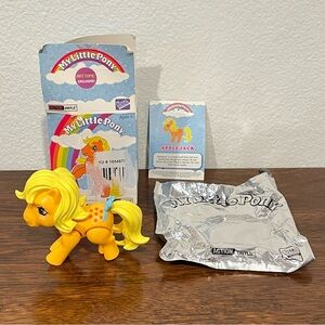 MLP Hot Topic Exclusive Action Vinyls The Loyal Subjects Los Angeles Applejack